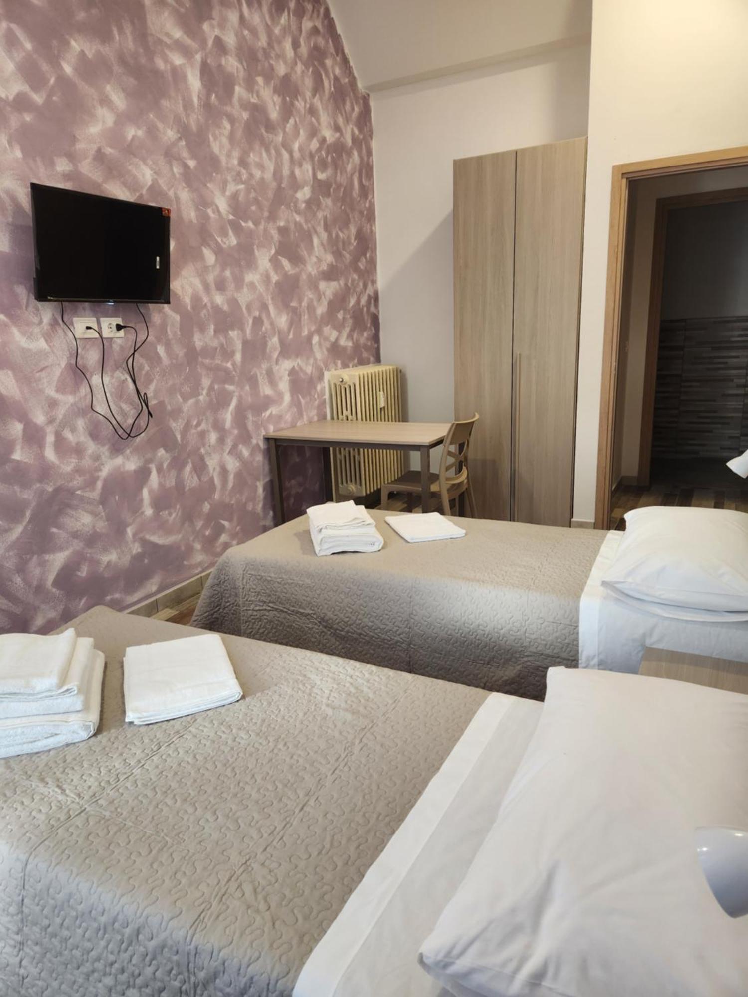 Casa Roxana Hotel Торино Екстериор снимка