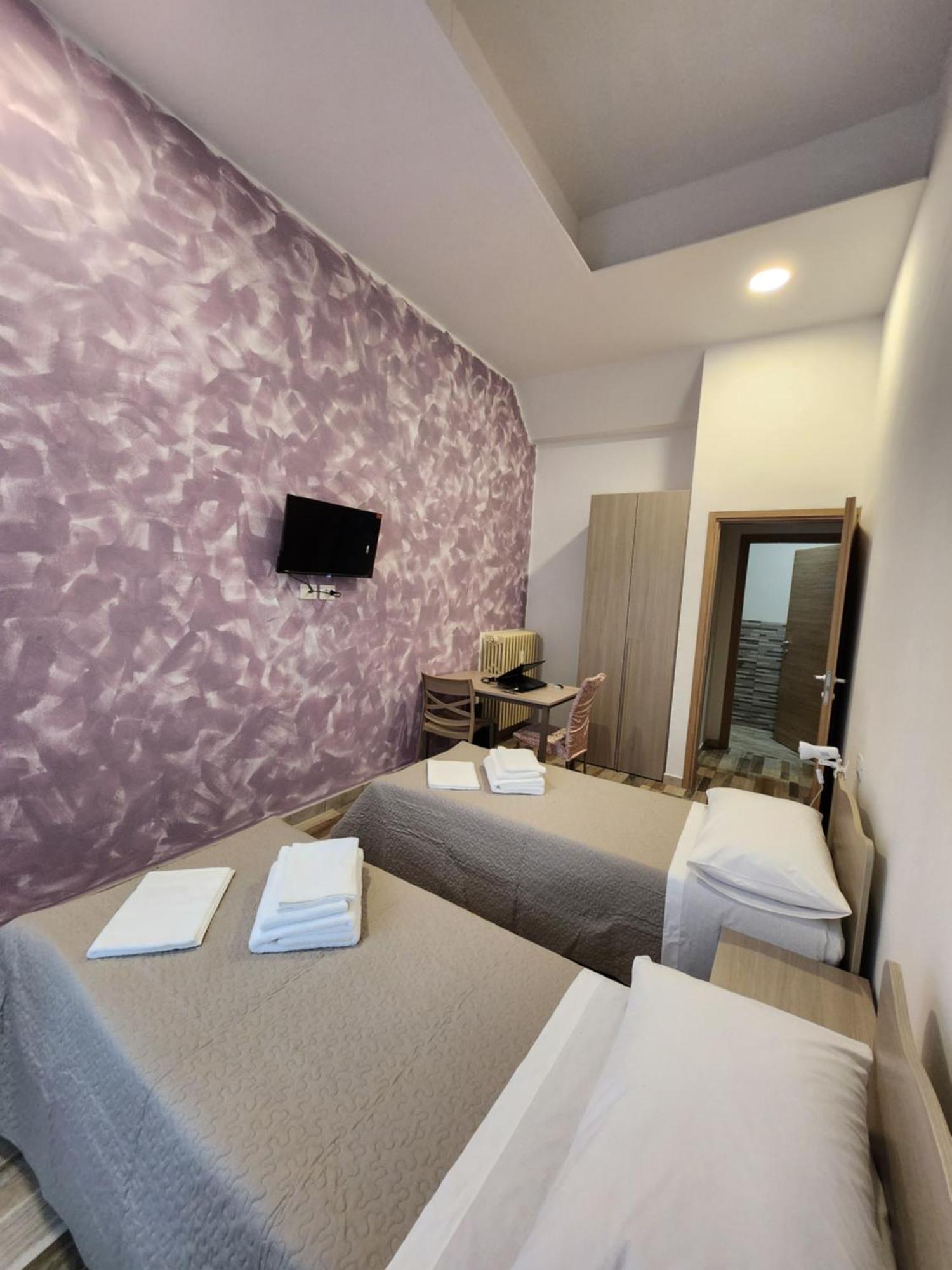 Casa Roxana Hotel Торино Екстериор снимка