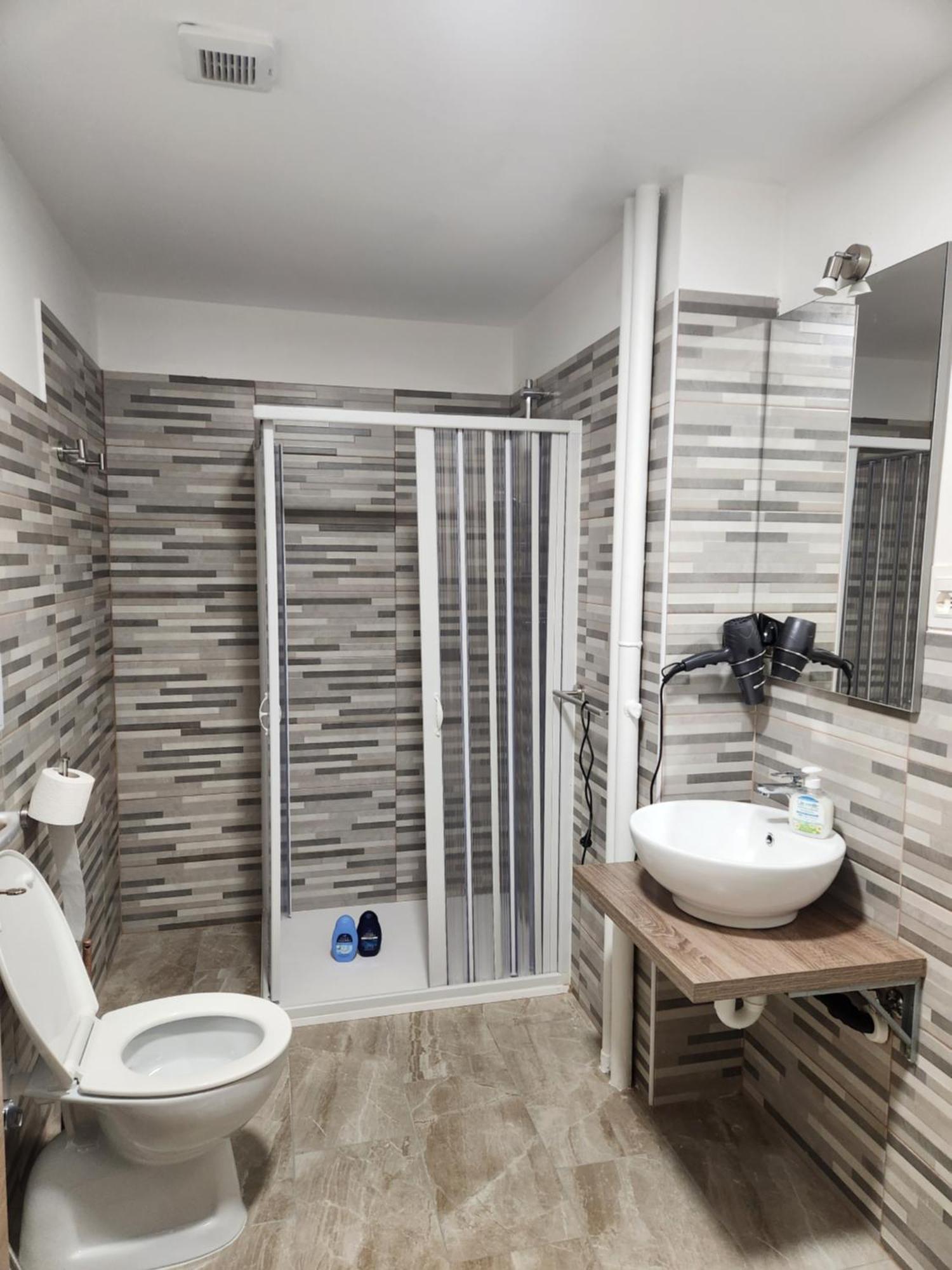 Casa Roxana Hotel Торино Екстериор снимка